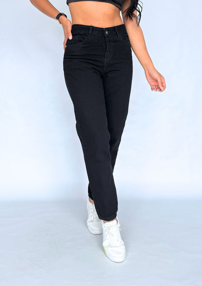 Jean MomFit Boyfriend tono Negro